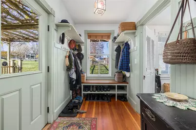 41 Walcott Avenue, Jamestown, RI 02835 - Photo 11