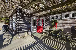 41 Walcott Ave, Jamestown, RI 02835 - Photo 9