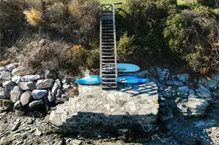 41 Walcott Ave, Jamestown, RI 02835 - Photo 5