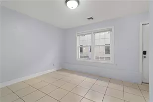 102 Dixon St, Providence, RI 02907 - Photo 3
