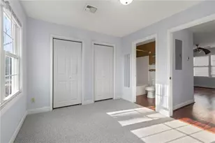 102 Dixon St, Providence, RI 02907 - Photo 11