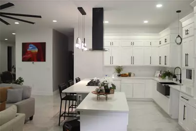 888 Central Ave Avenue, Pawtucket, RI 02861 - Photo 3