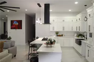 888 Central Ave Ave, Pawtucket, RI 02861 - Photo 3