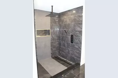 888 Central Ave Avenue, Pawtucket, RI 02861 - Photo 17