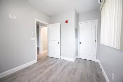 6899 Post Road #303, North Kingstown, RI 02852 - Photo 9