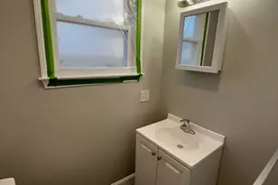 55 Railroad Ave, Swansea, MA 02777 - Photo 7