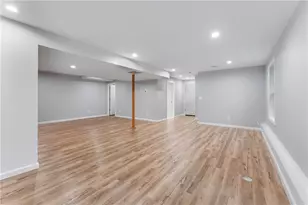 178 Highland St, Cranston, RI 02920 - Photo 35