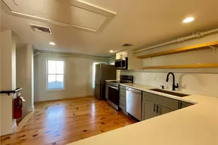 5 John St, Bristol, RI 02809 - Photo 3