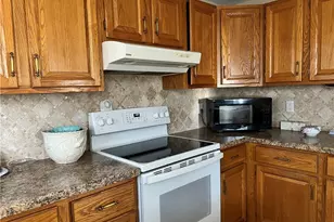 15 Eagle Run Ln, East Greenwich, RI 02818 - Photo 27