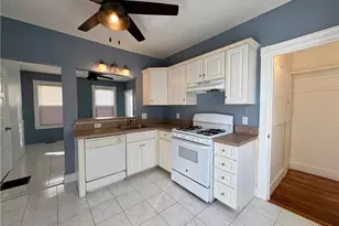 150 Cottage St, Central Falls, RI 02863 - Photo 11