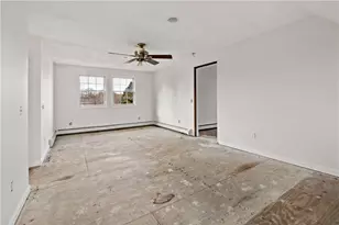 23 Gildas Ln, Portsmouth, RI 02871 - Photo 23