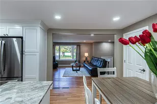 20 Maplewood Dr, Coventry, RI 02816 - Photo 9