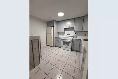 66 Girard Avenue #207, Newport, RI 02840 - Photo 7