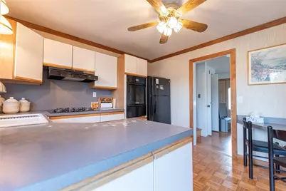 1020 Warwick Avenue, Warwick, RI 02888 - Photo 29