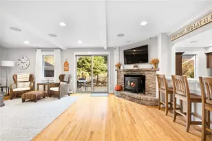 138 Carroll Ave, Newport, RI 02840 - Photo 13