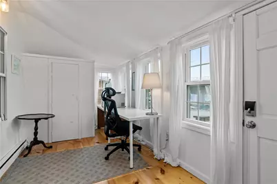 190 Railroad Avenue, Portsmouth, RI 02871 - Photo 3