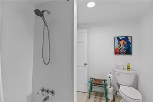 190 Railroad Ave, Portsmouth, RI 02871 - Photo 15