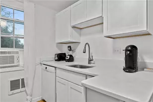 190 Railroad Ave, Portsmouth, RI 02871 - Photo 11