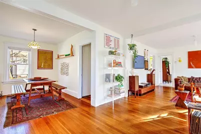 31 Mount Hope Avenue, Providence, RI 02906 - Photo 13