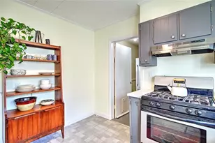 31 Mt Hope Ave, Providence, RI 02906 - Photo 19