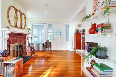 31 Mount Hope Avenue, Providence, RI 02906 - Photo 9