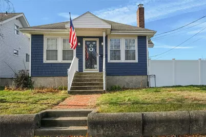 496 Daggett Avenue, Pawtucket, RI 02861 - Photo 3