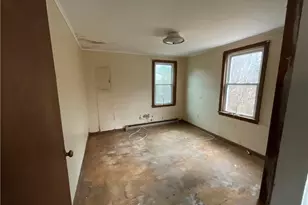 922 Plainfield Pike, Scituate, RI 02857 - Photo 21