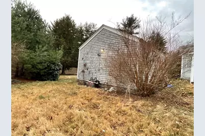 922 Plainfield Pike, Scituate, RI 02857 - Photo 7