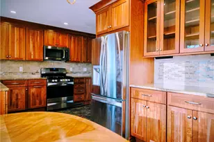 38 Brettonwoods Dr, Cranston, RI 02920 - Photo 7