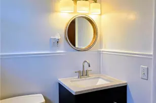 38 Brettonwoods Dr, Cranston, RI 02920 - Photo 21