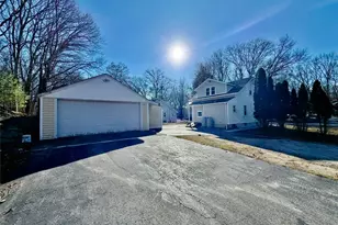 4 Arcade St, Johnston, RI 02919 - Photo 21