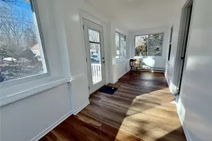 4 Arcade St, Johnston, RI 02919 - Photo 7