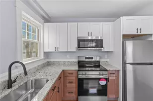 202 Jenckes St, Woonsocket, RI 02895 - Photo 7