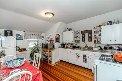 357 Warwick Neck Avenue, Warwick, RI 02889 - Photo 23