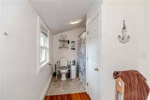 357 Warwick Neck Ave, Warwick, RI 02889 - Photo 27