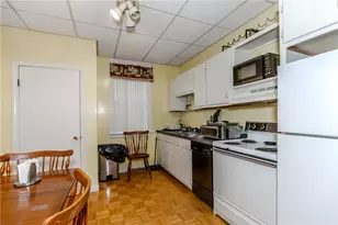 357 Warwick Neck Ave, Warwick, RI 02889 - Photo 15