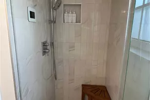 76 Memorial Blvd, Newport, RI 02840 - Photo 19