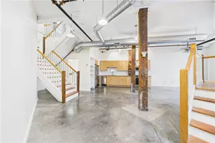 28 Bayley St, Pawtucket, RI 02860 - Photo 13