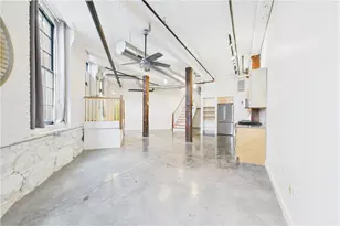 28 Bayley St, Pawtucket, RI 02860 - Photo 7