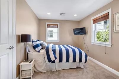 21 Brown and Howard, Newport, RI 02840 - Photo 13