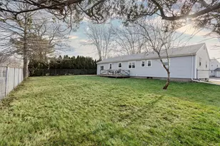 11 Granada Terrace, Middletown, RI 02842 - Photo 27