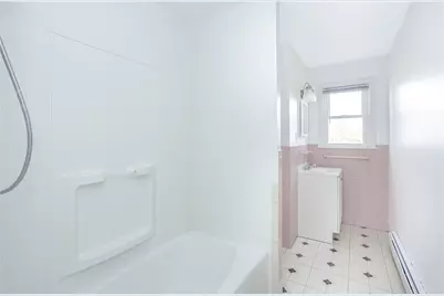 11 Granada Terrace, Middletown, RI 02842 - Photo 15