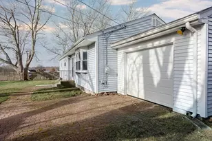 11 Granada Terrace, Middletown, RI 02842 - Photo 31