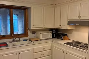 29 Dakota St, Providence, RI 02904 - Photo 7