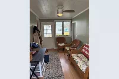 29 Dakota Street, Providence, RI 02904 - Photo 9