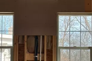 29 Dakota St, Providence, RI 02904 - Photo 25