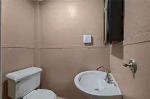 752 Social St, Woonsocket, RI 02895 - Photo 17