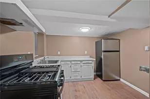 752 Social St, Woonsocket, RI 02895 - Photo 35