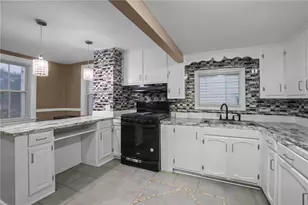 752 Social St, Woonsocket, RI 02895 - Photo 5