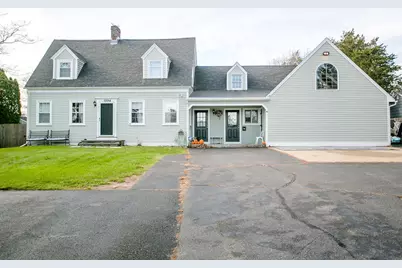 1994 East Main Road, Portsmouth, RI 02871 - Photo 1